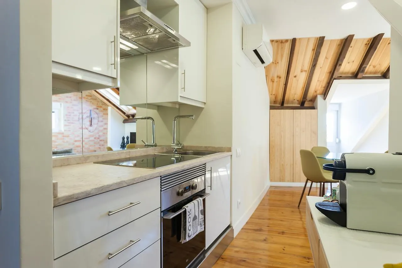 Bairrus Lisbon Apartments - Principe Real/Brick