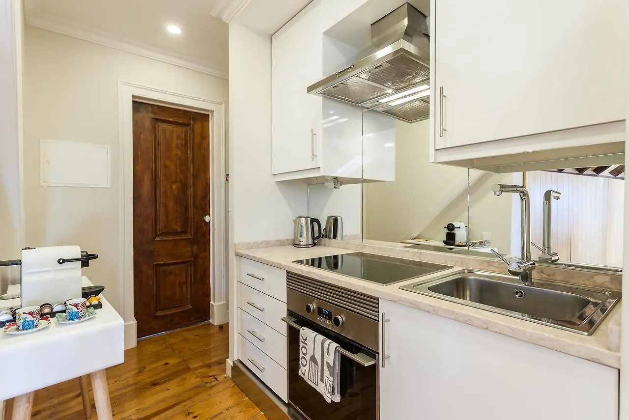 Bairrus Lisbon Apartments - Principe Real/Brick